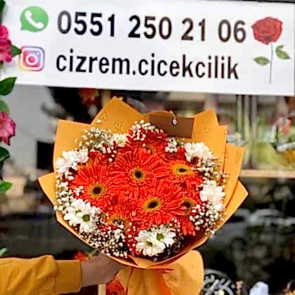 Öğretmenler Günü Buketi – Sevgiyle Hazırlanmış
